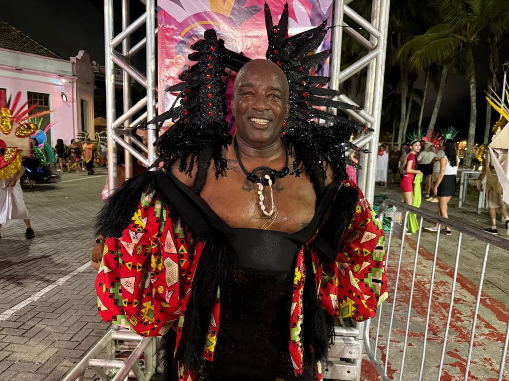 valdir lopes paranagua desfile escolas de samba 2026