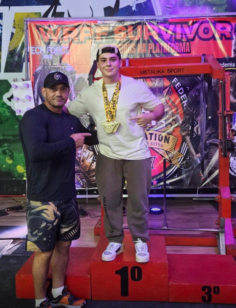 ADRIAN ANDRIGUETTO – CAMPEÃO DE SUPINO – Foto Arquivo pessoal (2)