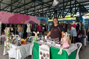 BRECHO TERMINAL DE PARANAGUA – Foto Fernanda Alves (3)