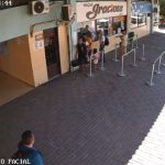 MULHER TEM BOLSA FURTADA EM RODOVIÁRIA