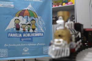 FAMÍLIA ACOLHEDORA – GUARATUBA – Foto Diogo Monteiro JB Litoral