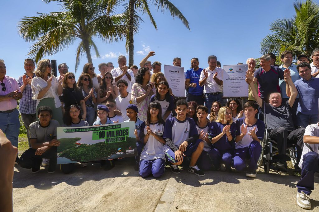 “Era um local usado apenas pelo governador e pela família. Agora é um espaço para a população”, disse Ratinho Junior ao inaugurar a Escola do Mar na Ilha das Cobras. Foto: Roberto Dziura