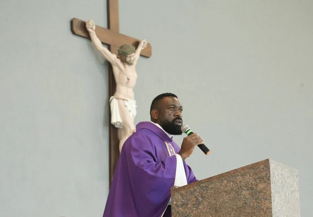 Festa-de-Sao-Jose-igreja-padre-1024×711