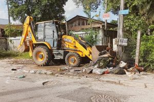LIMPEZA NA ILHA DOS VALADARES – Foto Tiago Matins Prefeitura de Paranaguá.jpg (6)