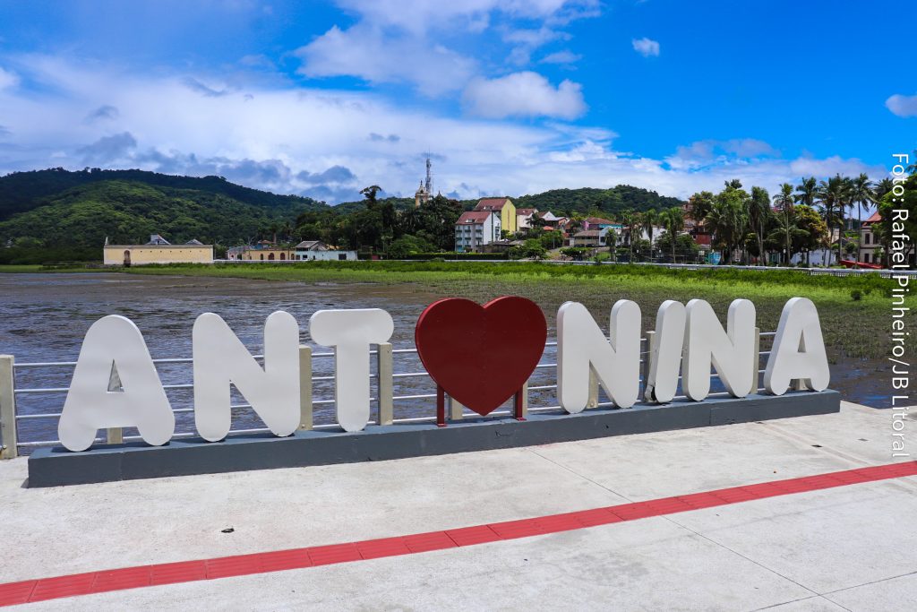 Letreiro Antonina – cidade – fonte – baia (6)