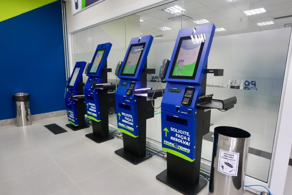 POUPATEMPO INTERNA – FOTOS VALDELINO PONTES