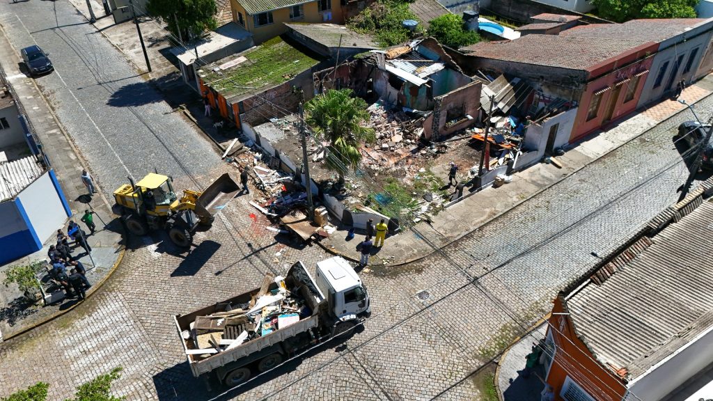 PRIMEIRA AÇAO IMOVEL SEGURO – Foto Moyses Zanardo (1)