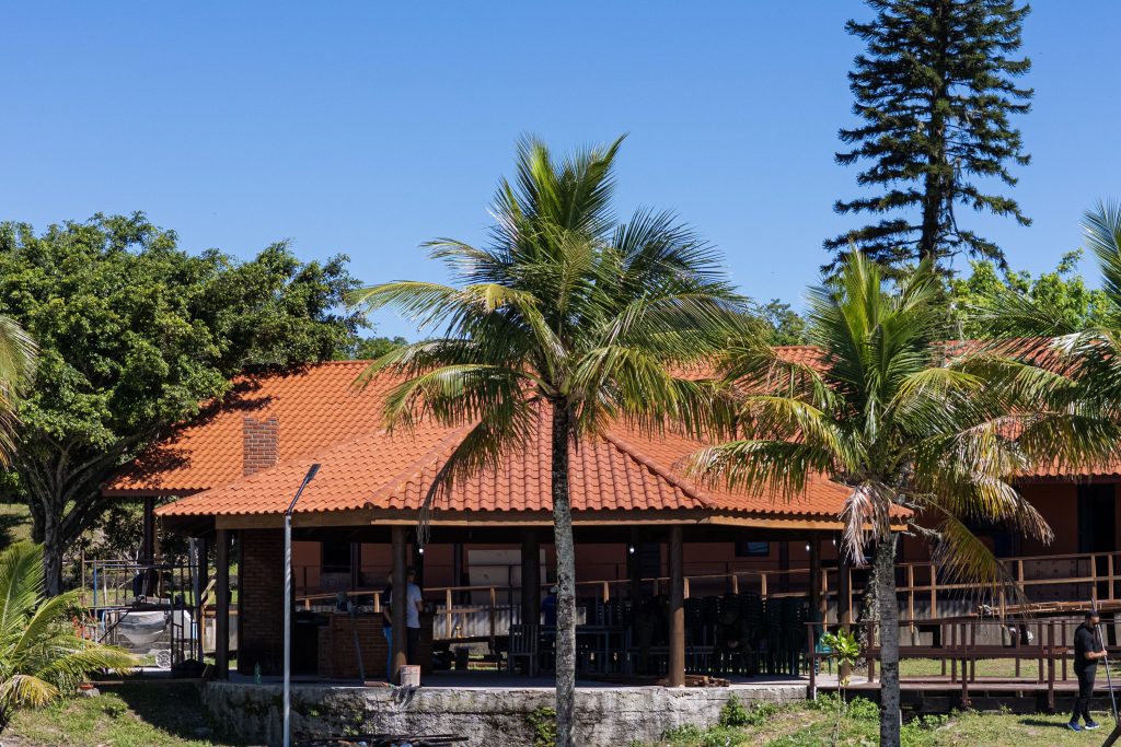 Ilha das Cobras é revitalizada e passa a abrigar a Escola do Mar no Litoral