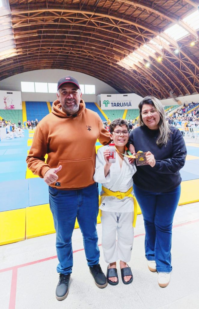 foto 3 atleta judo antonina joao foto arquivo pessoal5