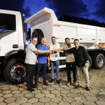 Deputado Gilson de Souza com o prefeito Dalmora, vereador Nelinho, secretário de Obras Amarante e o suplente de deputado federal Pr. Itamar Paim