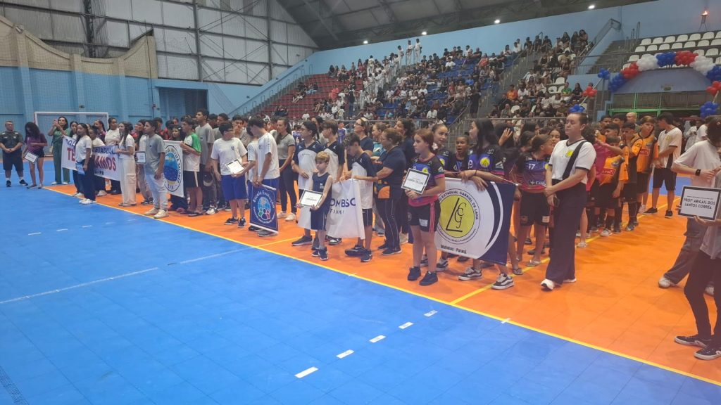 Matinhos dá um novo passo no fortalecimento do esporte com a criação da Secretaria Municipal de Esporte e Lazer, apoio a atletas amadores e um calendário cheio de eventos para movimentar a cidade. Foto: Prefeitura de Matinhos