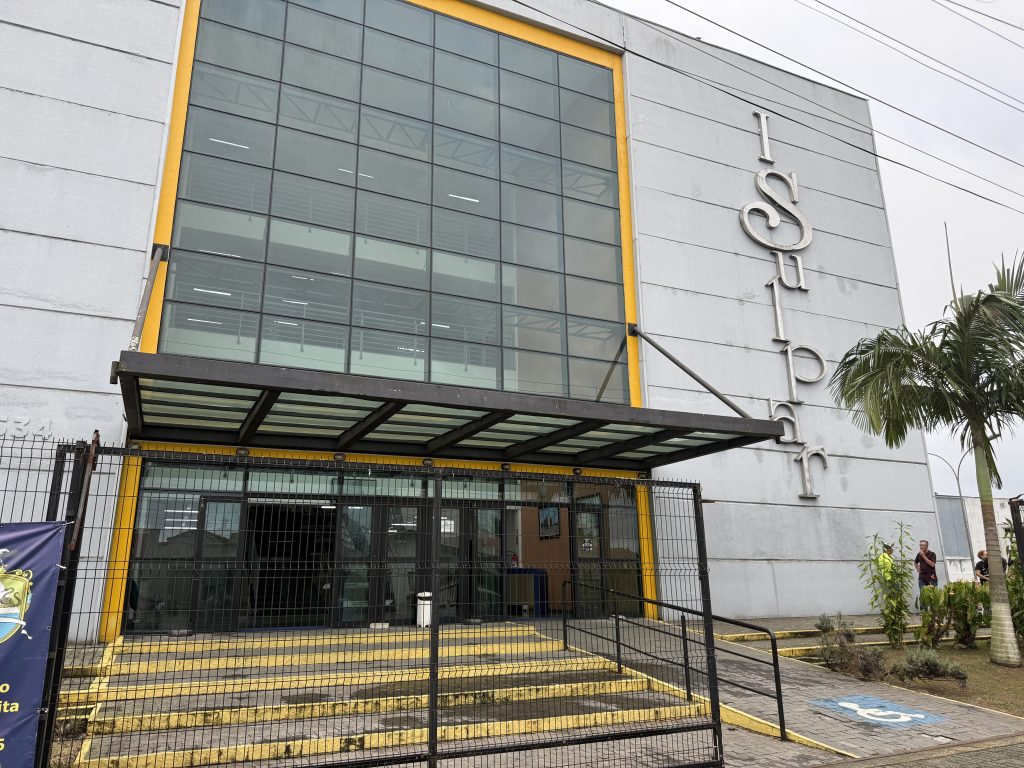 ISULPAR – INSTITUTO COM VISITA DO SECRETÁRIO DE EDUCAÇÃO – Foto Maria Heiffer JB Litoral (8)