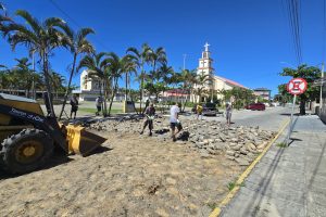 OBRAS NA AVENIDA PRINCIPAL DE IPANEMA – PONTAL DO PARANÁ – Foto Clovis Santos Prefeitura de Pontal do Paraná.jpg(4)