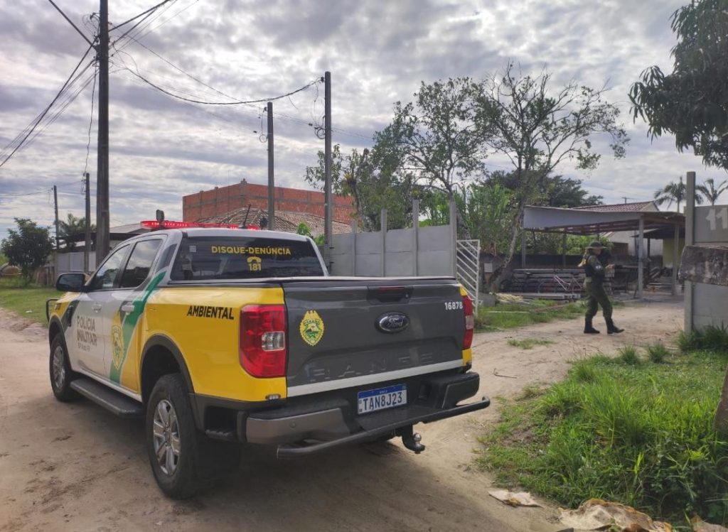 Polícia Ambiental Guaratuba Fabrica de Artefatos de Cimento 1
