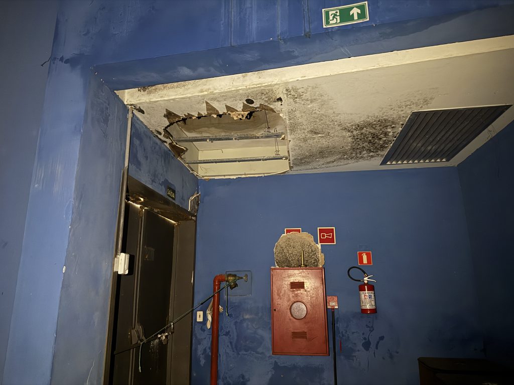 TEATRO RACHEL COSTA PARANAGUÁ – Foto JB Litoral – 10.04 (84)