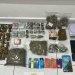 PM apreende mais de 3 quilos de drogas e prende mulher na Ilha dos Valadares