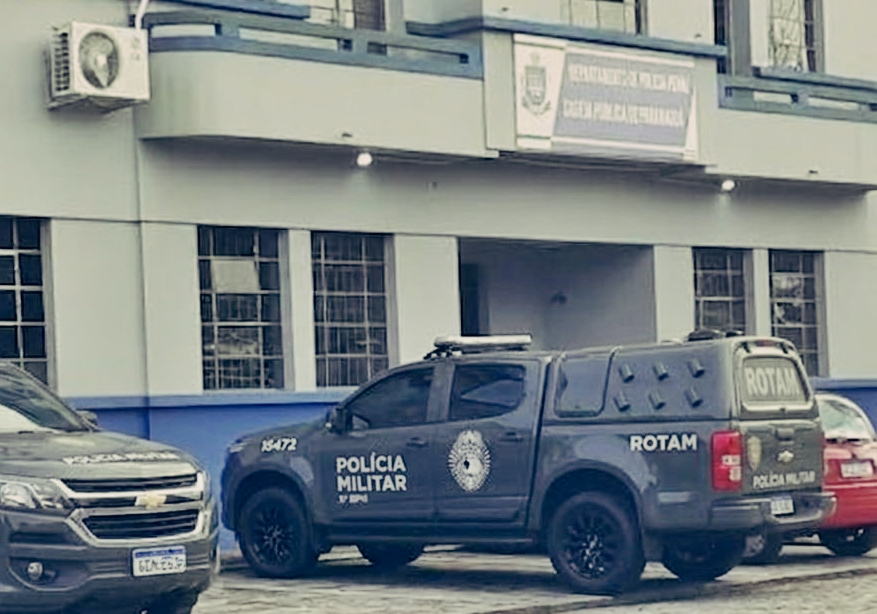 Viatura Rotam Cadeia Paranaguá