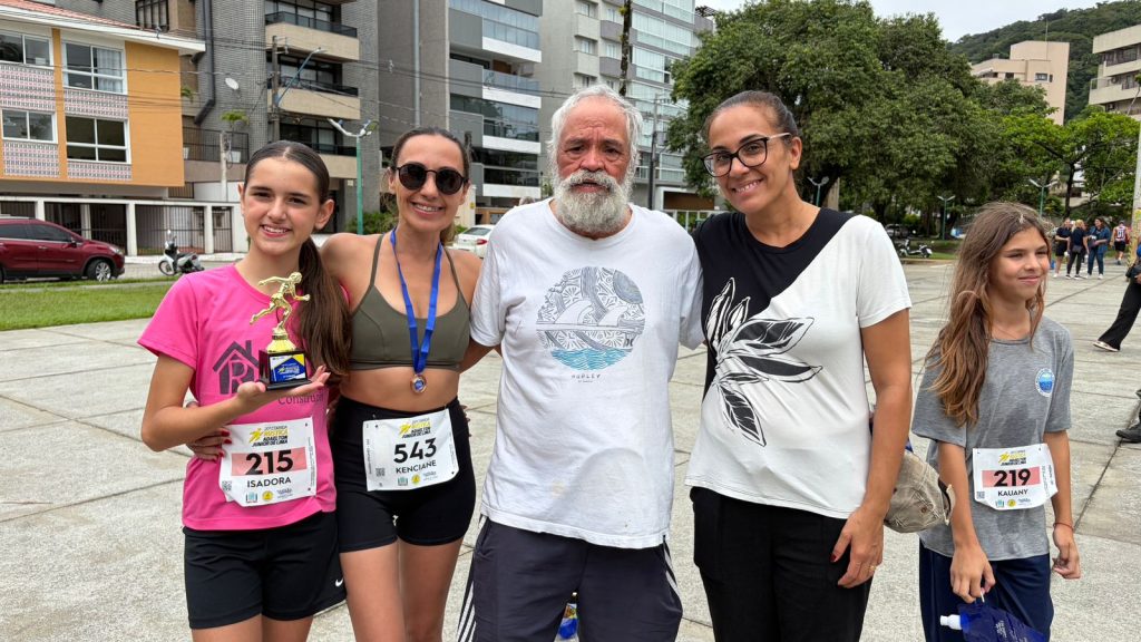 foto 2 corrida adaelton foto maisy pires jb litoral