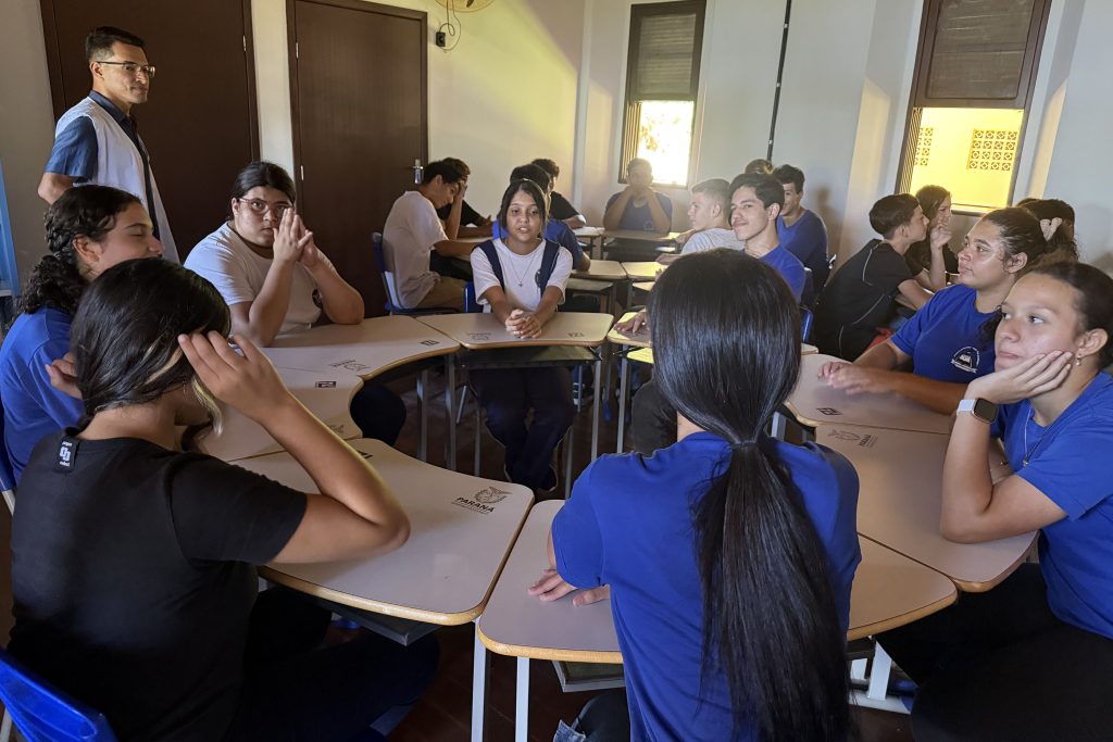 foto escola do mar Juliano Antoceveiz AEN