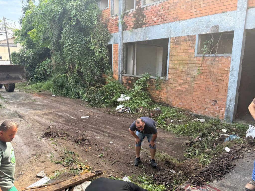 imovel seguro paranagua foto maria heiffer jb litoral