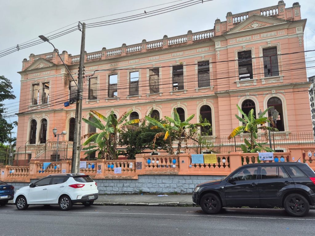 instituto de educacao paranagua foto Gabriela Perecin JB Litoral (3)