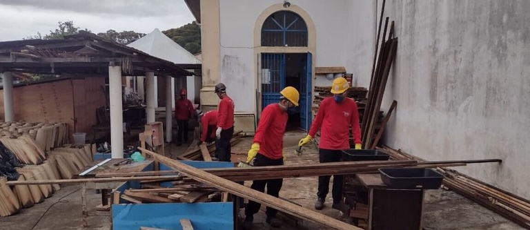 obras igreja sao benedito foto pref de antonina