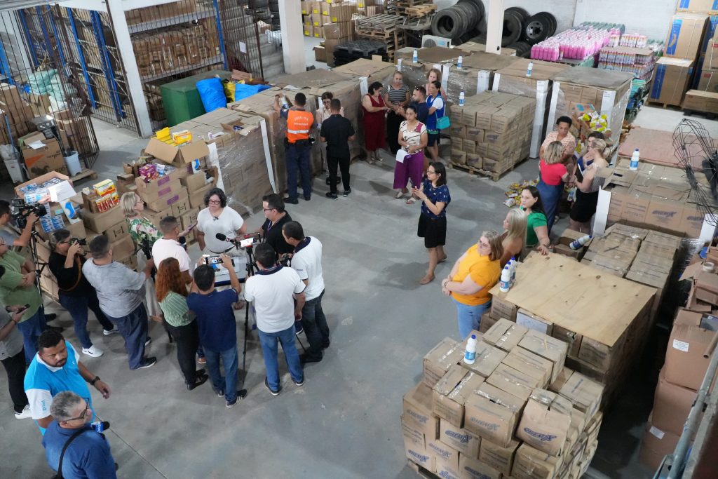 Na coletiva realizada em 30 de janeiro de 2025, Semedi apresentou medidas após a interdição de unidades escolares em Paranaguá. Foto: Prefeitura de Paranaguá