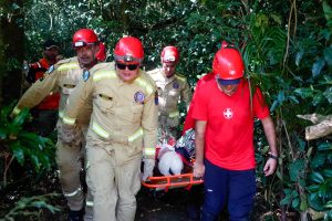 BOMBEIROS REALIZAM SIMULAÇÃO DE DESCARRILHAMENTO EM MORRETES. FOTO SECOM (7)