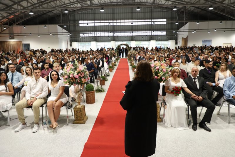 CASAMENTO COLETIVO – FOTO PREFEITURA DE PARANAGUA