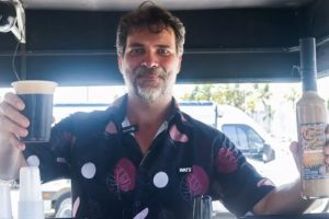 EMPRESARIO LEONARDO