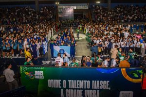 Abertura dos Jogos Municipais Escolares aconteceu na última quinta (30), para centenas de pessoas, na Arena Albertina Salmon