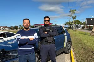 GUARDA MUNICIPAL PONTAL DO PARANA – FOTO JB LITORAL (1) – LUAN BATISTA E GIOVANE DO ROSARIO