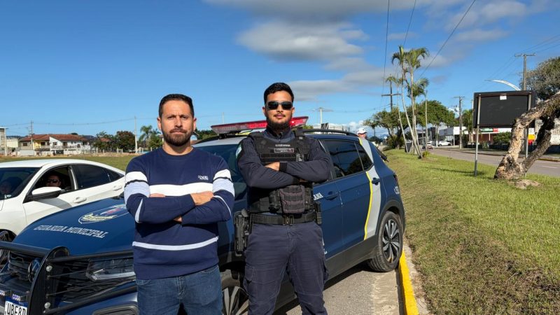 GUARDA MUNICIPAL PONTAL DO PARANA – FOTO JB LITORAL (1) – LUAN BATISTA E GIOVANE DO ROSARIO