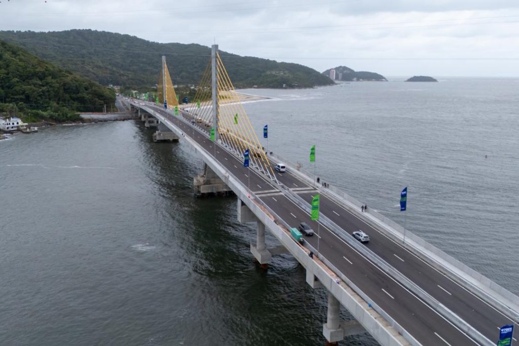 PONTE DE GUARATUBA – FOTO FELIPE HENSCHEL – AEN