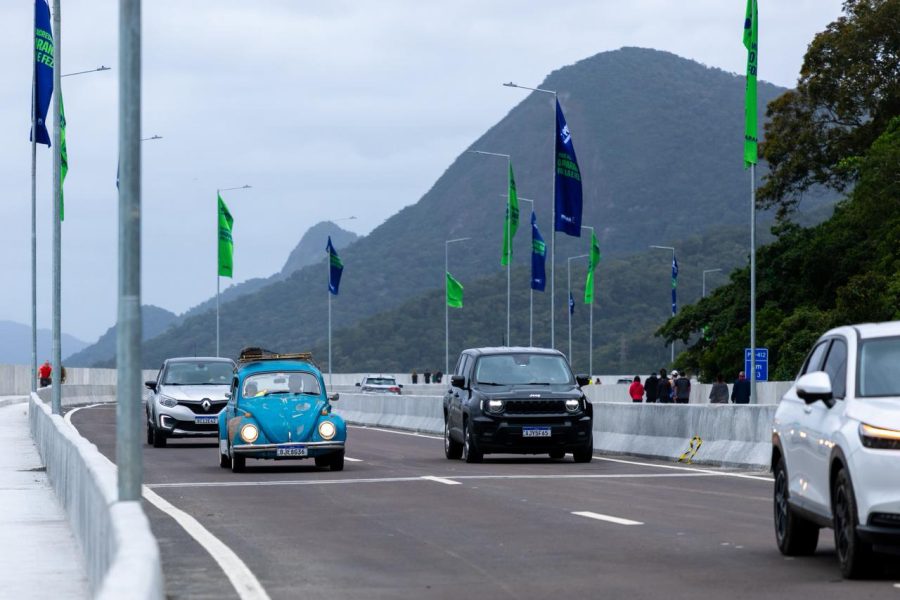 PONTE DE GUARATUBA – TRAFEGO VEICULOS – FOTO SECOM