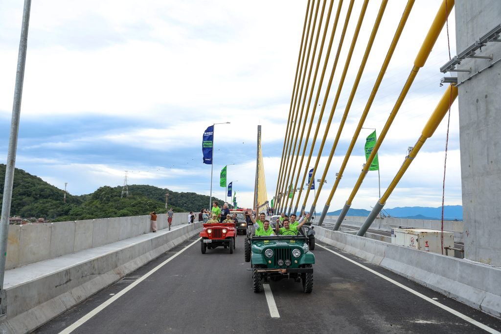 Trafego Ponte de Guaratuba