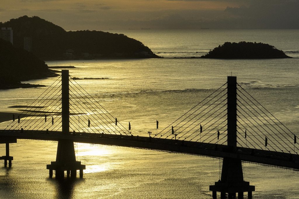 Ponte de guaratuba 