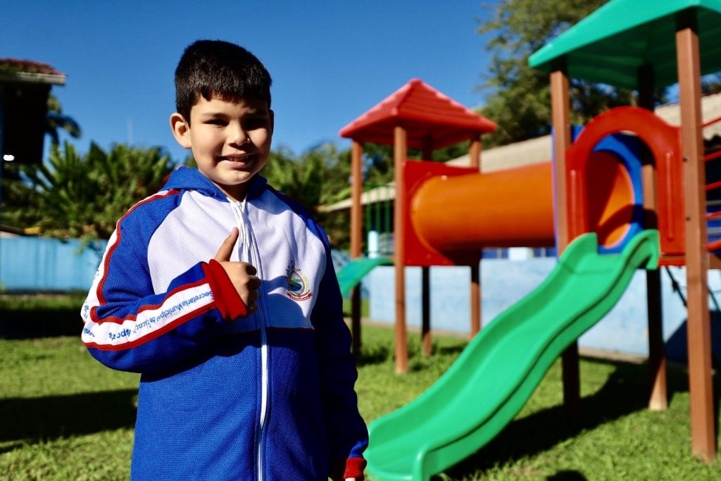 UNIFORME ANTONINA – FOTO PREFEITURA (3)