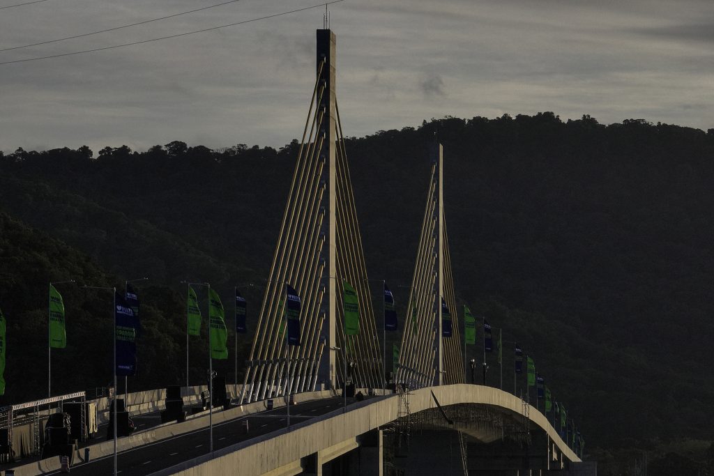 foto ponte de guaratuba arnalso neto aen