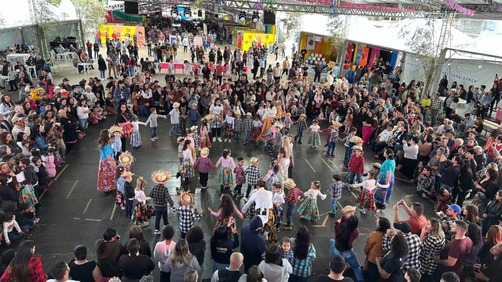 ARRAIA CAIÇARA – Foto PMPPR (1)