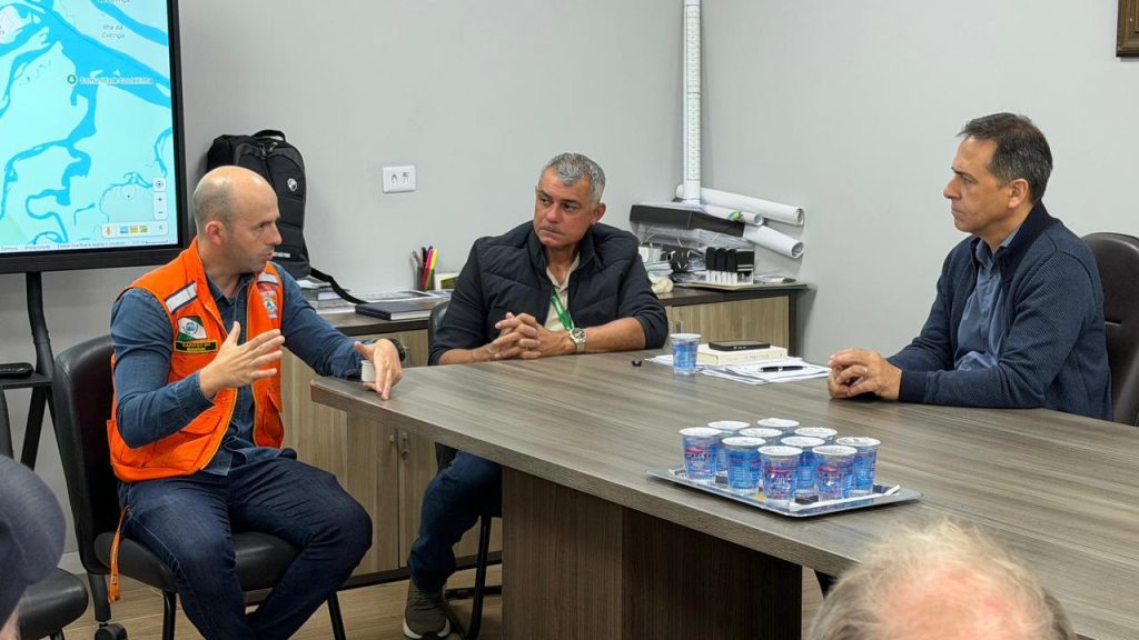 REUNIAO EL NINO PARANAGUA – FOTO PREFEITURA