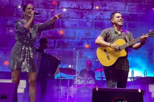 SHOW MARIA CECILIA E RODOLFO ARRAIA CAIÇARA