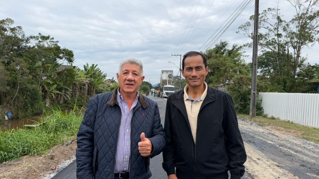 asfalto matinhos foto aline cardoso jb litoral