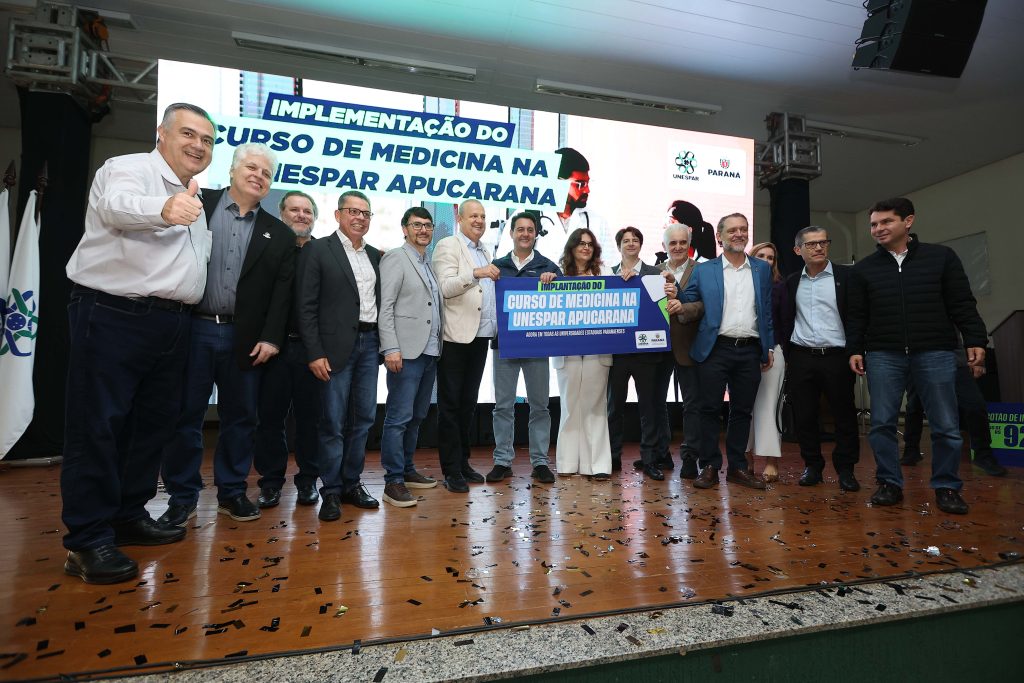 curso medicina apucarana foto geraldo bubniak aen