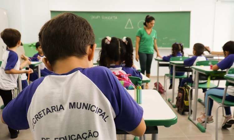 educação Paranaguá Semedi