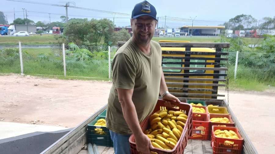 AGRICULTOR GUARATUBA – FOTO ARQUIVO PESSOAL