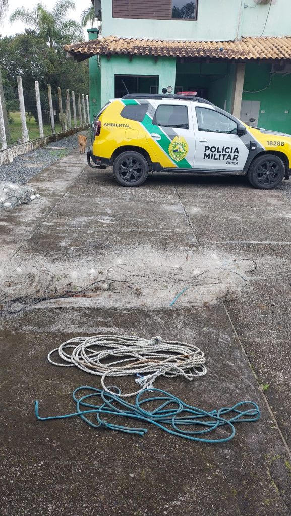 Apreensão de rede de pesca pela Polícia Ambiental 1