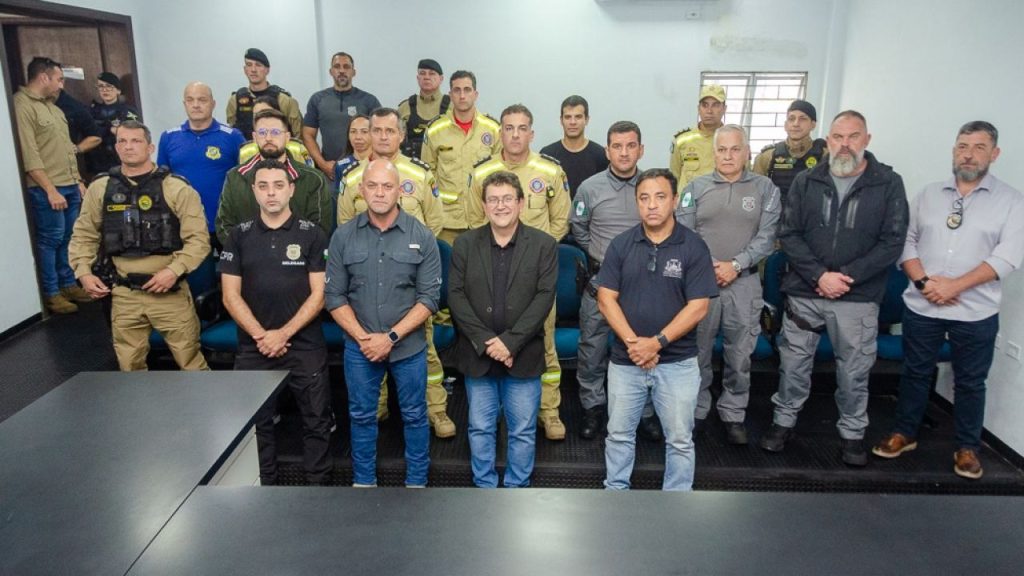 CORONEL HUDSON EM GUARATUBA – SEGURANÇA – FOTO PREFEITURA