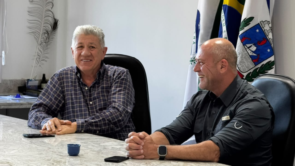 CORONEL HUDSON EM MATINHOS – SEGURANÇA PUBLICA – FOTO PREFEITURA (1)