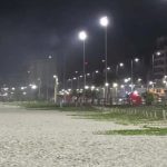 Equipados com placas fotovoltaicas, as estruturas utilizam a luz do sol para gerar parte da própria energia que consomem.